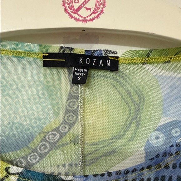 Chic Green and Blue Patterned Women's Blouse - Picture 2 of 2